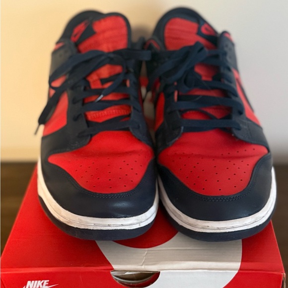 Nike Dunks - Picture 3 of 3